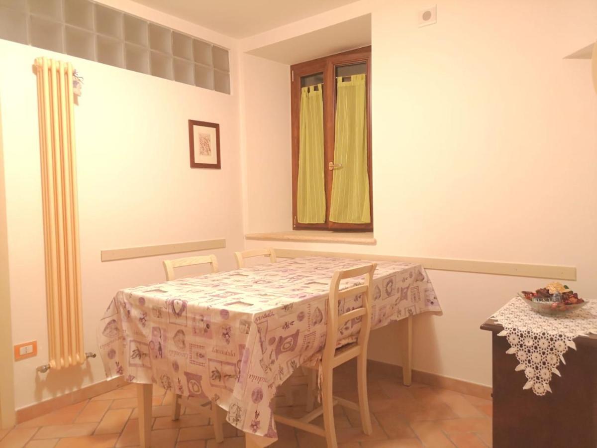 Casa Mica Ξενοδοχείο Abbadia San Salvator Εξωτερικό φωτογραφία
